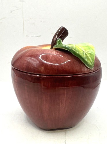 Vintage red apple cookie - red,